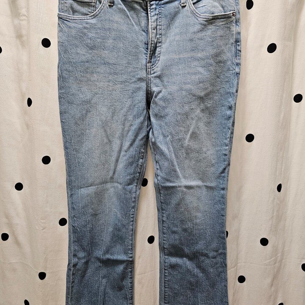 Express light wash cropped flare high rise stretch‎ jeans 10R raw cutoff hem